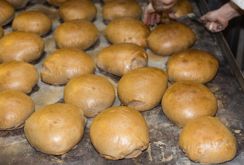 Bäcker Stemke, Konditorei &amp; Café – Eingenetztes Bauernbrot - Netzbrot